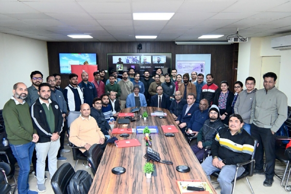 कार्यक्रम के दौरान लिया गया छायाचित्र कार्यक्रम के दौरान लिया गया छायाचित्र