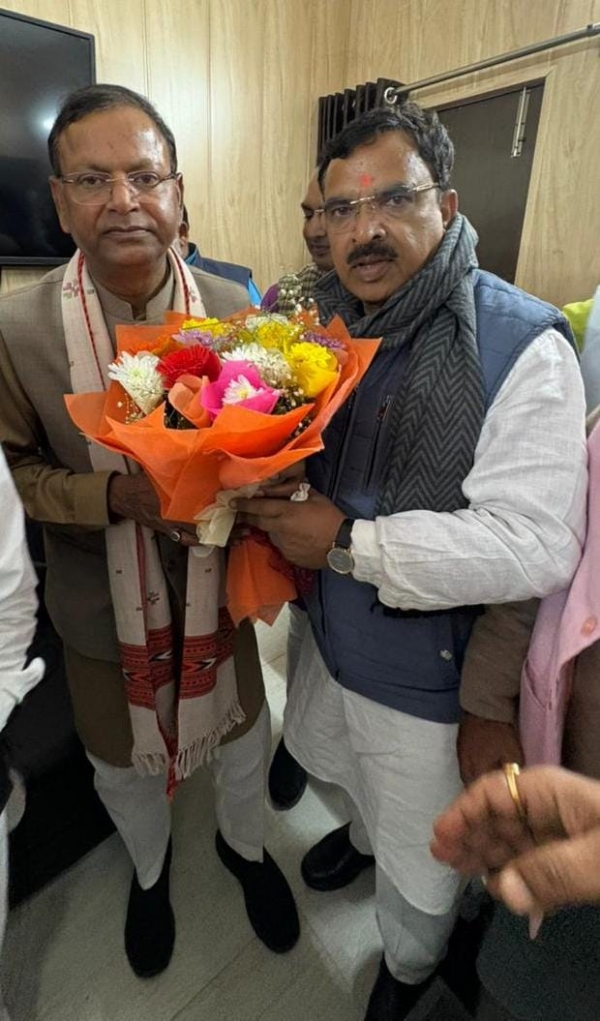 नवनिर्वाचित प्रदेश अध्यक्ष को क्षेत्रीय अध्यक्ष प्रकाश पाल दी शुभकामनाएं नवनिर्वाचित प्रदेश अध्यक्ष को क्षेत्रीय अध्यक्ष प्रकाश पाल दी शुभकामनाएं