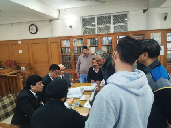 लोक अदालत में कुल रु. 6,12,66,575-00 की राशि का निपटारा/ वसूली की लोक अदालत में कुल रु. 6,12,66,575-00 की राशि का निपटारा/ वसूली की