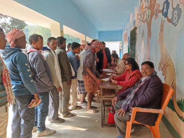 वनवासी कल्याण केंद्र ने लगाया 317वां निःशुल्क चिकित्सा शिविर, 300 ग्रामीणों का हुआ इलाज वनवासी कल्याण केंद्र ने लगाया 317वां निःशुल्क चिकित्सा शिविर, 300 ग्रामीणों का हुआ इलाज