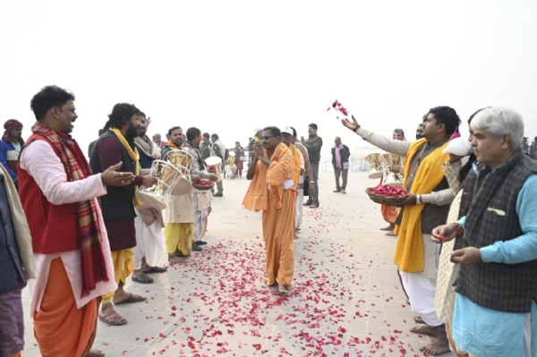 काशी विश्वनाथ धाम में तमिलनाडु के सातवें दल का स्वागत काशी विश्वनाथ धाम में तमिलनाडु के सातवें दल का स्वागत