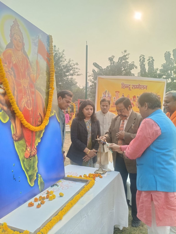 काशी दक्षिण भाग माधव नगर का हिन्दू सम्मेलन काशी दक्षिण भाग माधव नगर का हिन्दू सम्मेलन