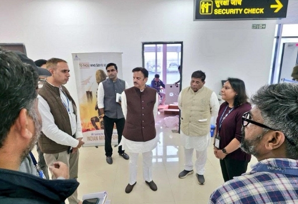 उप मुख्यमंत्री शुक्ल ने रीवा एयरपोर्ट पहुंचकर भव्य शुभारंभ की तैयारियों का जायजा लिया उप मुख्यमंत्री शुक्ल ने रीवा एयरपोर्ट पहुंचकर भव्य शुभारंभ की तैयारियों का जायजा लिया