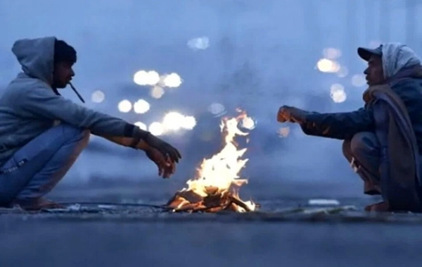 बस्तर कड़ाके की ठंड की चपेट में, जगदलपुर में न्यूनतम तापमान 9 डिग्री पंहुच बस्तर कड़ाके की ठंड की चपेट में, जगदलपुर में न्यूनतम तापमान 9 डिग्री पंहुच