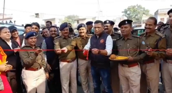कार्यालय का उद्घाटन करते एसएसपी कार्यालय का उद्घाटन करते एसएसपी