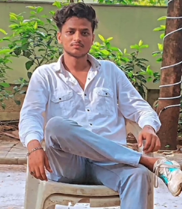 मृतक की फाइल फोटो मृतक की फाइल फोटो