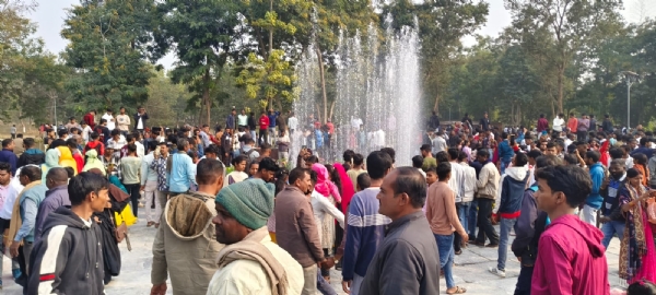 कार्यक्रम में भीड़ कार्यक्रम में भीड़