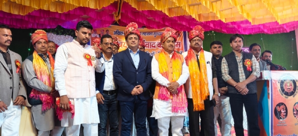 अखिल भारतीय क्षत्रिय महासभा मुरादाबाद द्वारा युवा परिचय एवं संवाद कार्यक्रम अखिल भारतीय क्षत्रिय महासभा मुरादाबाद द्वारा युवा परिचय एवं संवाद कार्यक्रम