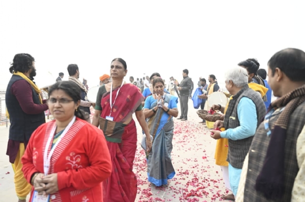 काशी विश्वनाथ धाम में तमिलनाडु के सातवें दल का स्वागत काशी विश्वनाथ धाम में तमिलनाडु के सातवें दल का स्वागत