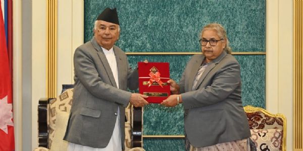 राष्ट्रपति और प्रधानमंत्री की मुलाकात राष्ट्रपति और प्रधानमंत्री की मुलाकात