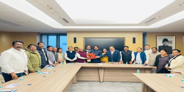 कार्यक्रम की तस्वीर कार्यक्रम की तस्वीर