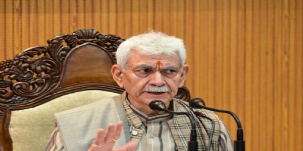 सरकार ने अग्निशमन एवं आपातकालीन सेवा विभाग में नियुक्त 103 दमकलकर्मियों की सेवाएं की समाप्त