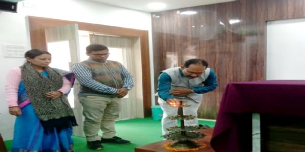 चंद्रकोणा विद्यासागर महाविद्यालय में दस दिवसीय संस्कृत संभाषण शिविर का समापन