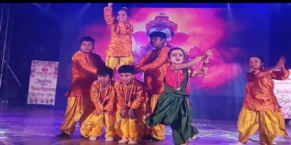 नन्हे बच्चों की प्रस्तुतियों से सजा ‘जश्न ए बचपन’ वार्षिक उत्सव