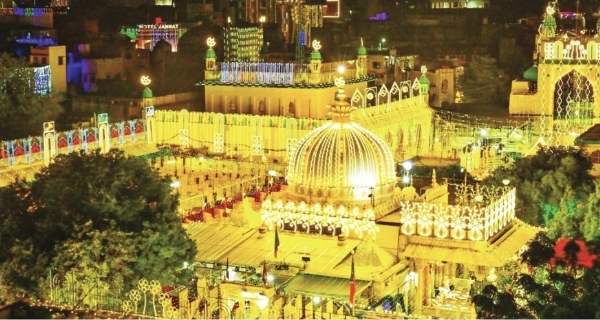 अजमेर दरगाह ख्वाजा साहब का 814वां सालाना उर्स, झंडा बुधवार को चढ़ेगा अजमेर दरगाह ख्वाजा साहब का 814वां सालाना उर्स, झंडा बुधवार को चढ़ेगा