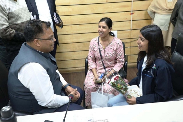 इंदौर में जनसुनवाई