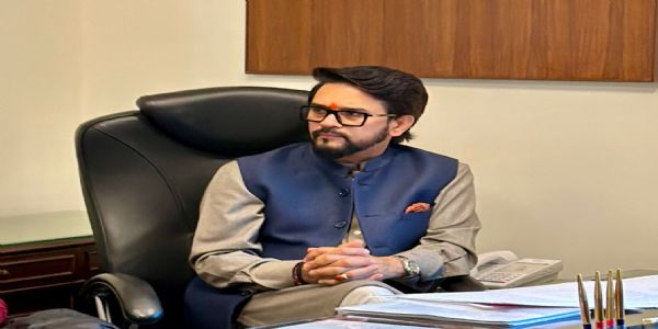 सांसद एवं पूर्व केन्द्रीय मंत्री अनुराग ठाकुर सांसद एवं पूर्व केन्द्रीय मंत्री अनुराग ठाकुर