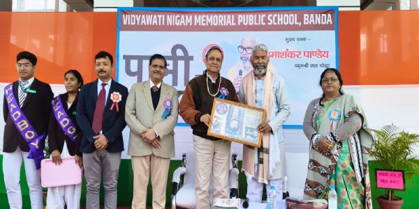 पानी की पाठशाला में जल योद्धा उमाशंकर पाण्डेय ने दिया जल संरक्षण का संदेश