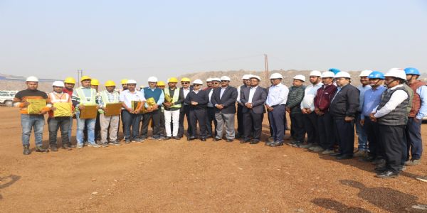 कोल इंडिया चेयरमैन ने ईसीएल क्षेत्रों में संचालन की ऑन-साइट समीक्षा की