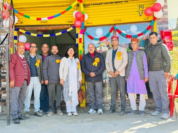 नए शाखा डाकघर कुठेड़, लेखा कार्यालय के उदघाटन अवसर पर। नए शाखा डाकघर कुठेड़, लेखा कार्यालय के उदघाटन अवसर पर।