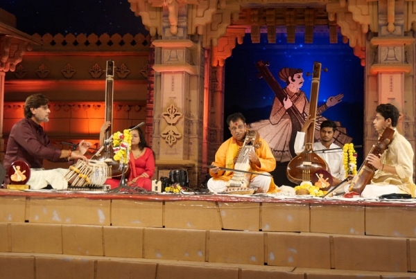 तानसेन समारोह के दूसरे दिन की संगीत सभा तानसेन समारोह के दूसरे दिन की संगीत सभा