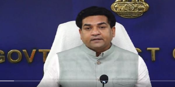 दिल्ली सरकार में पर्यटन मंंत्री कपिल मिश्रा पत्रकार वार्ता को संबोधित करते हुए।