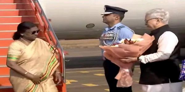 राष्ट्रपति मुर्मु शीतकालीन प्रवास के लिए हैदराबाद पहुंचीं