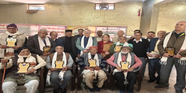 पेंशनरों का सहयोग देश व प्रदेश निर्माण में अमूल्य : अजय सोलंकी