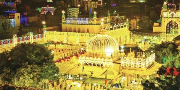 ख्वाजा साहब के सालाना उर्स में मजार शरीफ पर गुस्ल का मसला हुआ हल