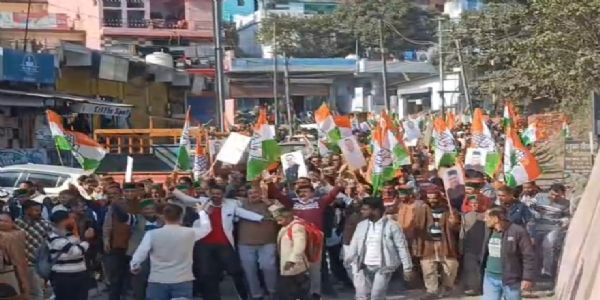 अपने गृह चुनाव क्षेत्र पहुंचे कांग्रेस प्रदेश अध्‍यक्ष विनय कुमार, हुआ स्‍वागत