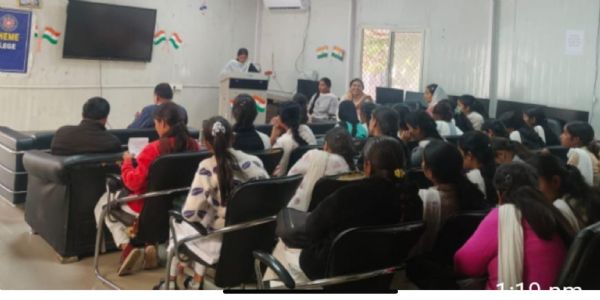 आवारा कुत्तों से बचाव के उपायों पर जागरूकता कार्यक्रम आयोजित