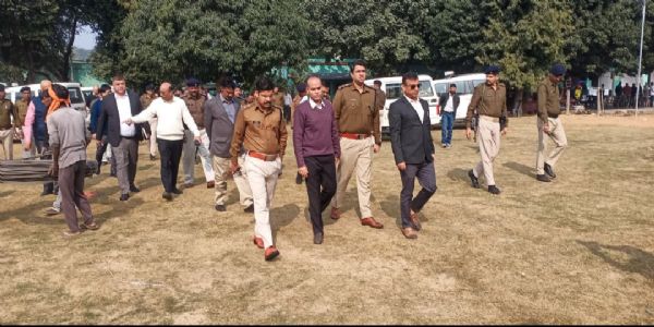 राष्ट्रपति के आगमन को लेकर प्रशासन अलर्ट, उपायुक्त और एसएसपी ने कार्यक्रम स्थल का किया निरीक्षण