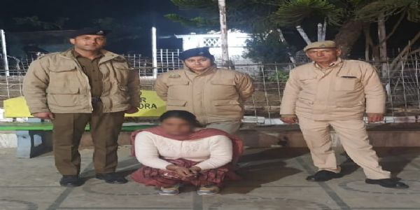 डमटाल में चिट्टे के साथ महिला तस्कर क़ाबू