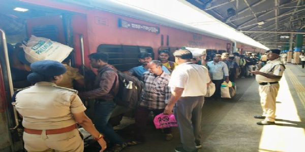 रेलगाड़ी की फाइल फोटो