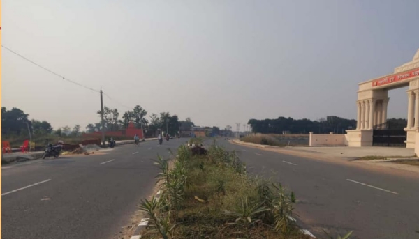 *मार्च 2026 तक गोरखपुर में फोरलेन सड़कों से जुड़ी पांच महत्वपूर्ण परियोजनाएं हो जाएंगी पूर्ण* *मार्च 2026 तक गोरखपुर में फोरलेन सड़कों से जुड़ी पांच महत्वपूर्ण परियोजनाएं हो जाएंगी पूर्ण*