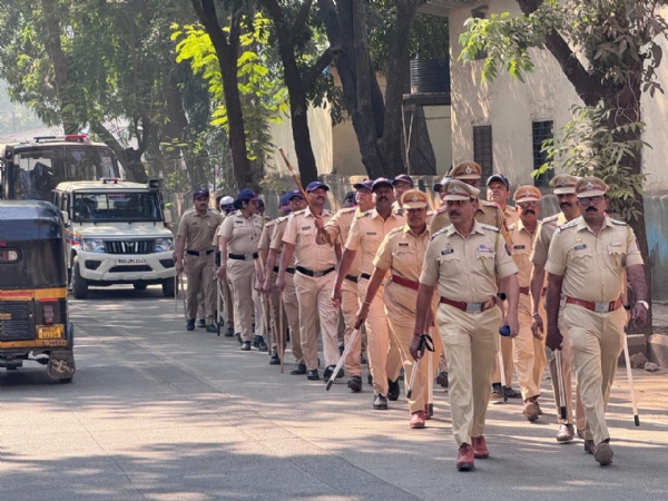 Kopri police root march for TMC election Kopri police root march for TMC election