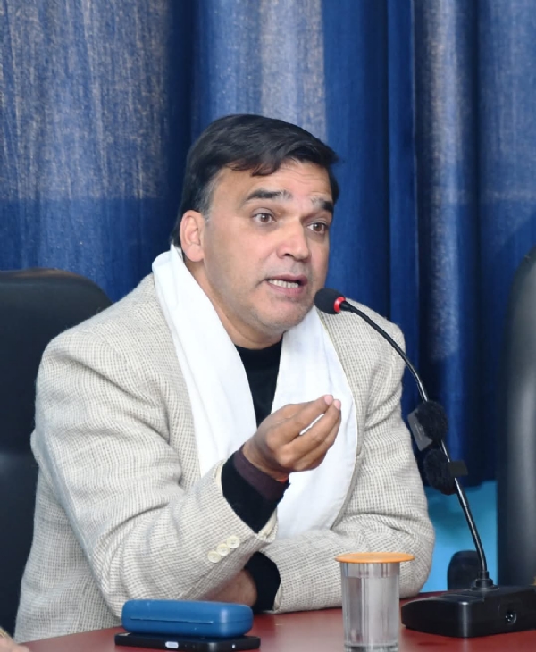 देहदान का संकल्प लेकर मानवता को नई दिशा देने वाले प्रो. (डॉ.) राकेश चंद्र रयाल बने समाज के लिए प्रेरणास्रोत देहदान का संकल्प लेकर मानवता को नई दिशा देने वाले प्रो. (डॉ.) राकेश चंद्र रयाल बने समाज के लिए प्रेरणास्रोत