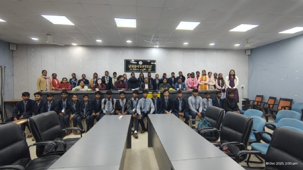 संभव ट्रस्ट ने बच्चों को कराया डीसीपीयू, खूंटी का शैक्षणिक भ्रमण संभव ट्रस्ट ने बच्चों को कराया डीसीपीयू, खूंटी का शैक्षणिक भ्रमण