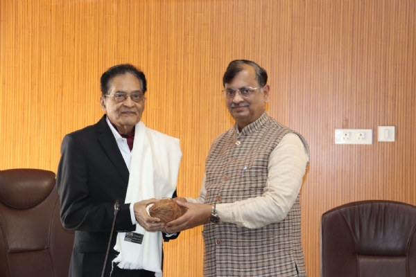 भारतीय संस्कृति की जड़ें समूची दुनिया में हैं: मेजर माथुर भारतीय संस्कृति की जड़ें समूची दुनिया में हैं: मेजर माथुर