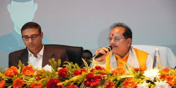 भूमाफिया-दलालों से पूरी तरह मुक्त कर विभाग को स्वच्छ, पारदर्शी और भरोसेमंद बनाना हमारा लक्ष्य : विजय सिन्हा