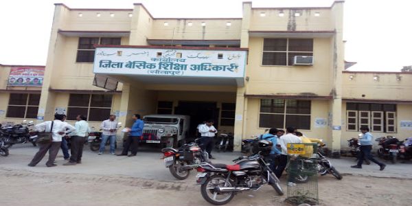 एस.आई.आर. कार्य में अवकाश के दिन काम करने वाले शिक्षकों को उपार्जित अवकाश देने की मांग