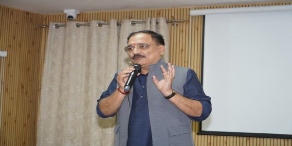 प्रधानमंत्री को 29 राष्ट्र, 29 सर्वोच्च सम्मान मिलना भारत की वैश्विक प्रतिष्ठा का स्वर्णिम अध्यायः वीरेंद्र सचदेवा