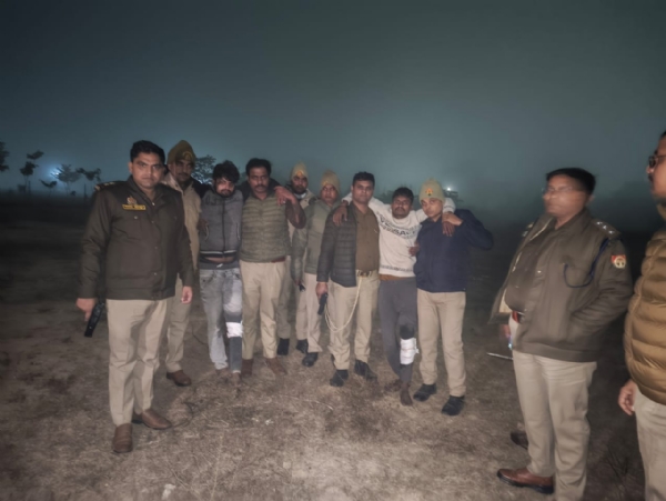 पुलिस मुठभेड़ में गिरफ्तार गौकशी के आरोपी पुलिस मुठभेड़ में गिरफ्तार गौकशी के आरोपी