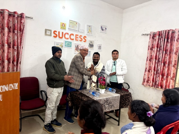 श्योर सक्सेस कोचिंग में प्रकाश टूटी का सम्मान