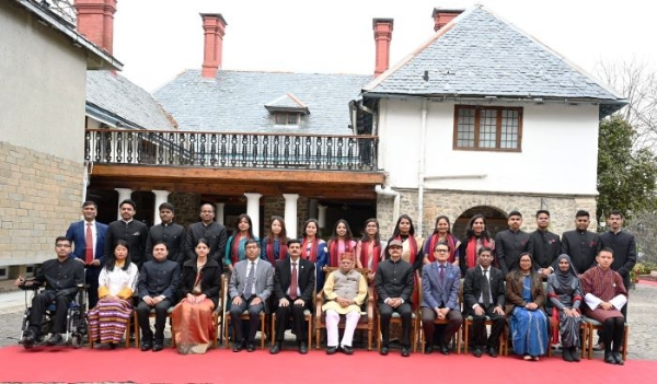 आईएएंडएएस अधिकारियों के प्रशिक्षण कार्यक्रम में भाग लेते राज्यपाल। आईएएंडएएस अधिकारियों के प्रशिक्षण कार्यक्रम में भाग लेते राज्यपाल।