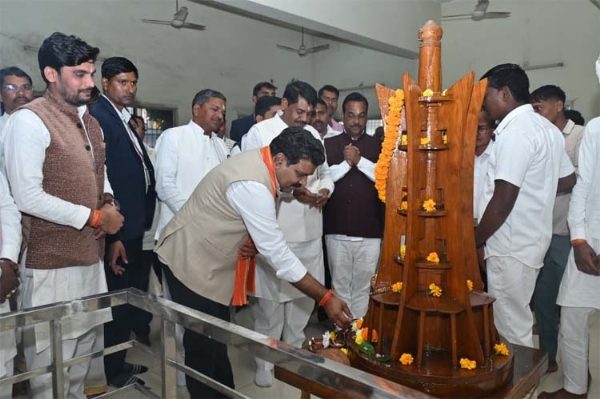 गुरू घासीदास बाबा की 269वीं जयंती गुरू घासीदास बाबा की 269वीं जयंती