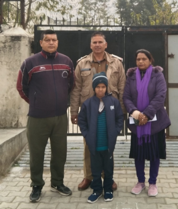 रेस्क्यू किया गया बालक रेस्क्यू किया गया बालक