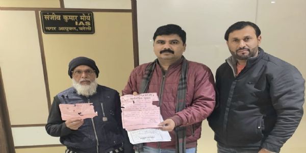 बरेली में नगर निगम की बड़ी लापरवाही, बिना हस्ताक्षर के चस्पा हुआ कुर्की वारंट