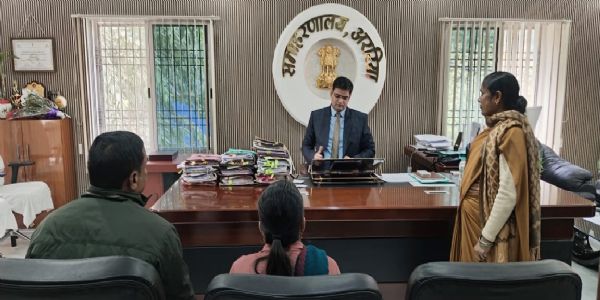 डीएम विनोद दूहन के जनता दरबार में 47 फरियादियों ने लगाई फरियाद