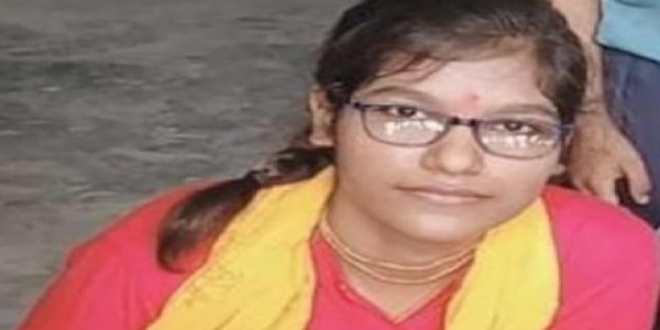 शिक्षिका शिवानी वर्मा हत्याकांड मामले में पुलिसिया दबिश में साजिशकर्ता राजा और छोटू ने कोर्ट में किया सरेंडर